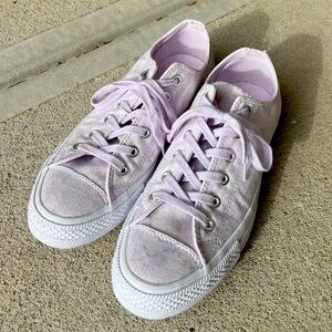Women’s Lavender Converse Shoes
